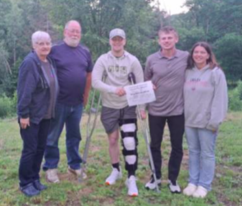 Warren's Holden named Paul Clough Outstanding Wrestler